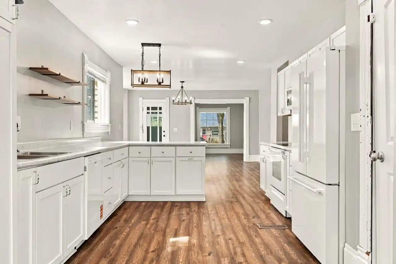 Photo 3 of Single family home for sale at 1706 Kane St, La Crosse, WI 54603 | MLS# 1980441 | Listing updated on 2026-09-15