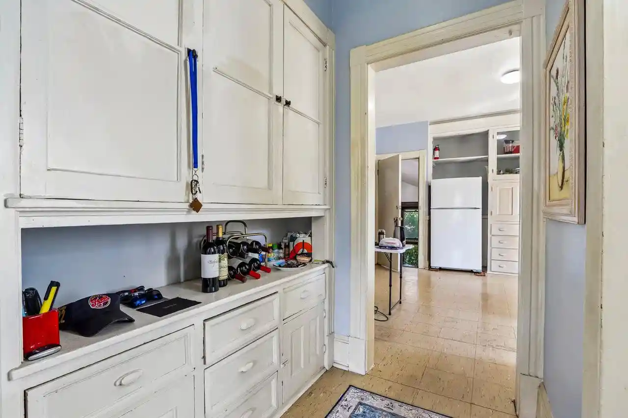 Listing Photo 4 - Condo for sale in building located at 2444 N Palmer St, Milwaukee, WI 53212 - Unit #2446