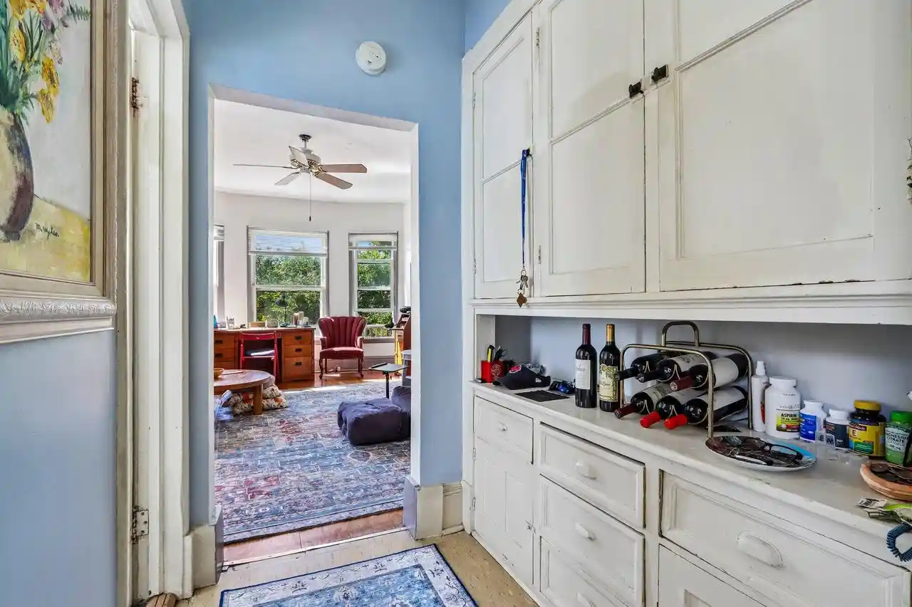 Listing Photo 5 - Condo for sale in building located at 2444 N Palmer St, Milwaukee, WI 53212 - Unit #2446