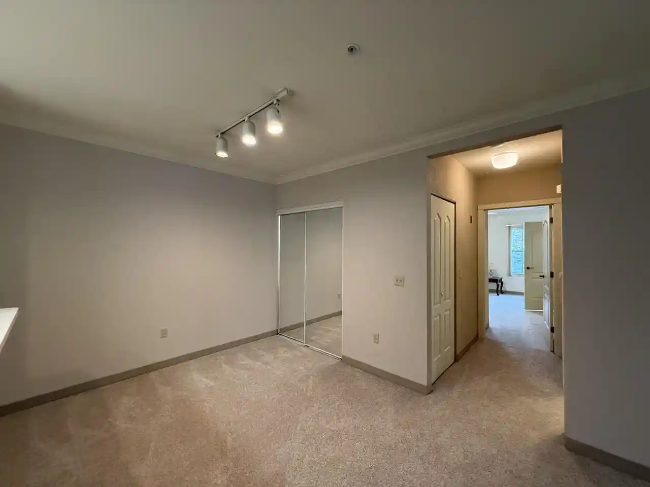 Photo 4 of Condo for sale at 2740 Northview Rd #104, Waukesha, WI 53188 | MLS# 1980446 | Listing updated on 2026-09-21