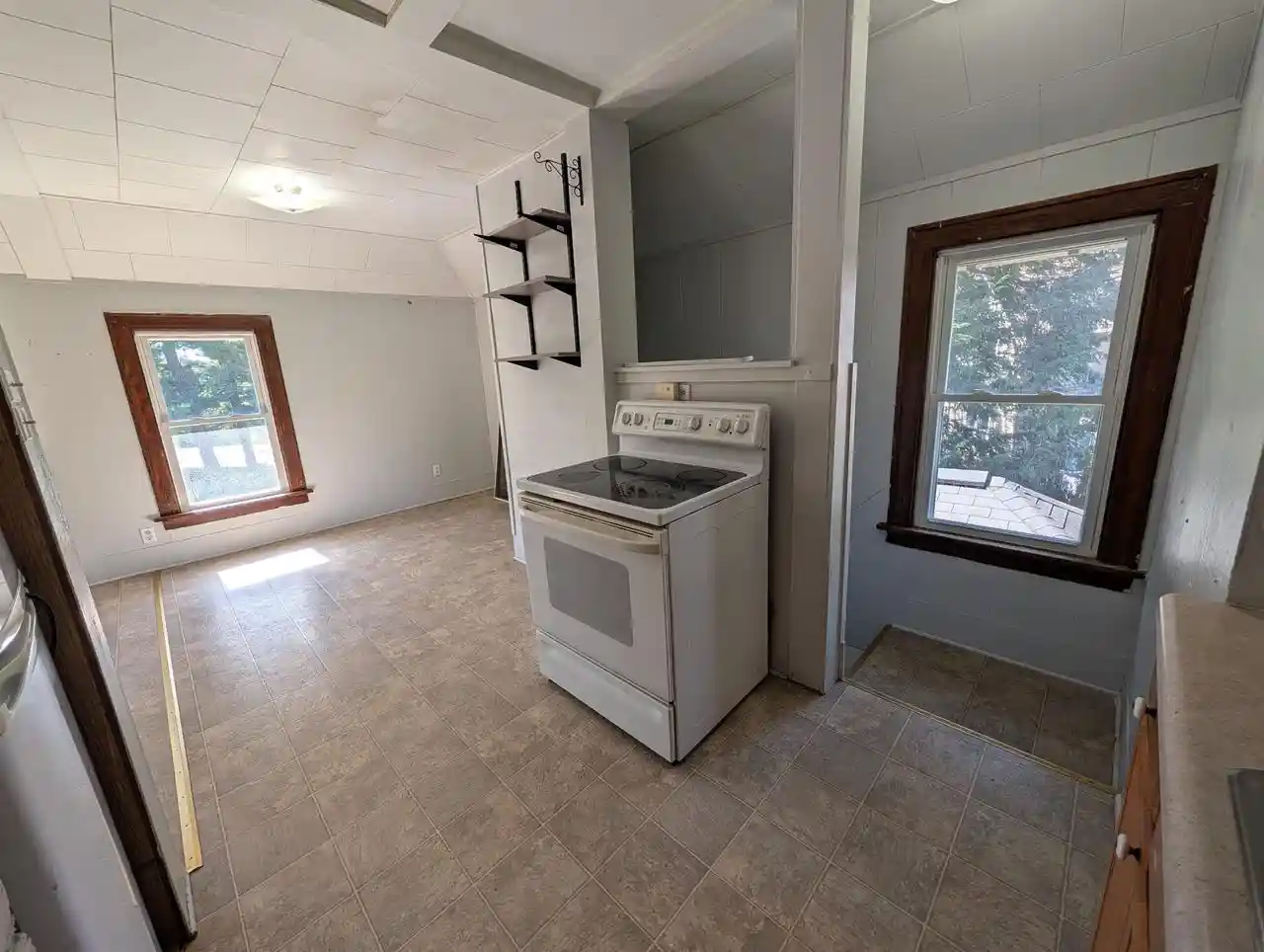 Photo 4 of Sale Pending at 615 Division St, Reedsburg, WI 53959 | MLS# 2032581 | Listing updated on 2026-09-22