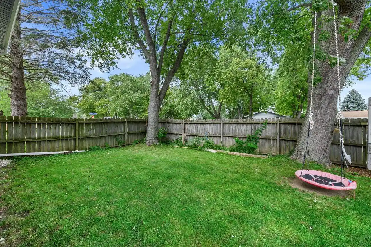 Photo 3 of Single family home for sale at 2645 Holly Grv Ct, Racine, WI 53402 | MLS# 1980452 | Listing updated on 2026-09-20