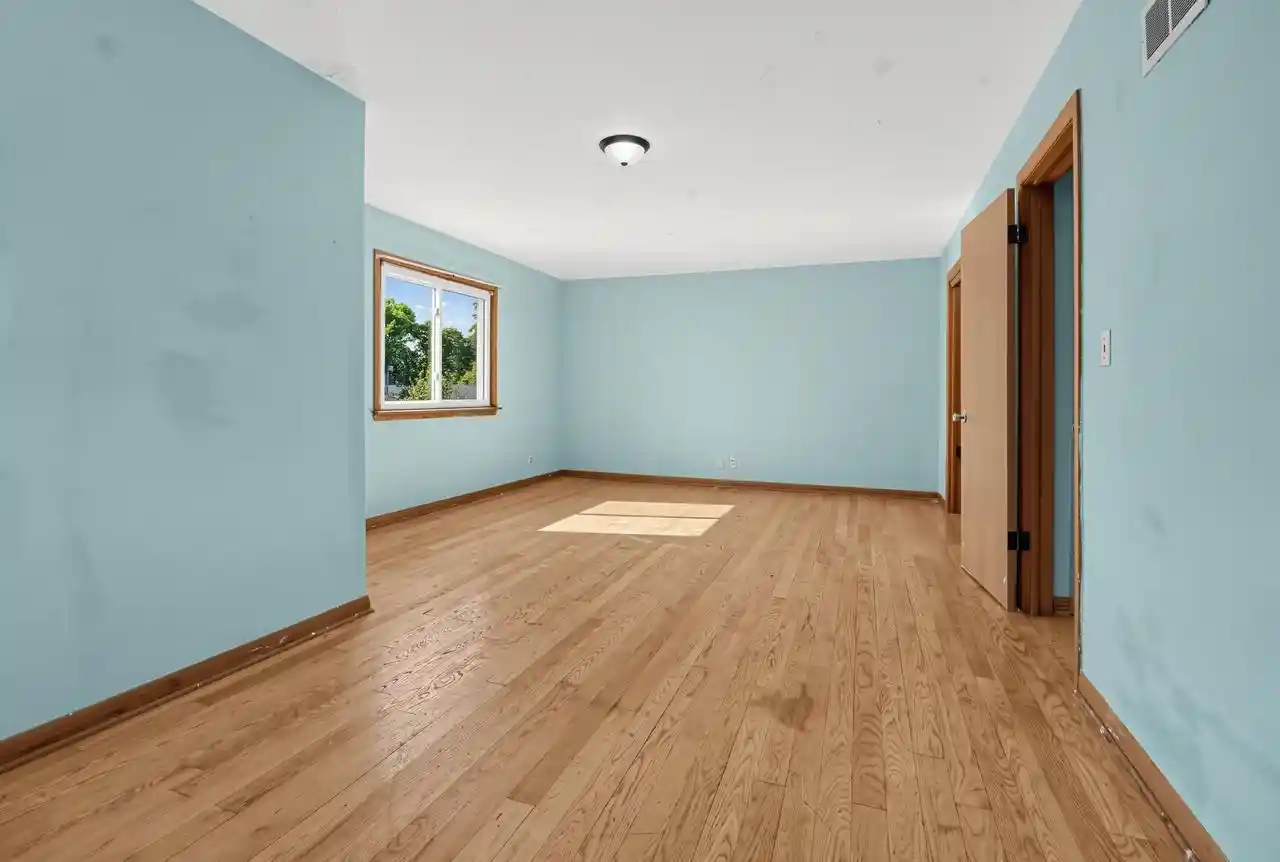 Photo 2 of Single family home for sale at 2605 James Blvd, Racine, WI 53403 | MLS# 1980455 | Listing updated on 2026-09-20