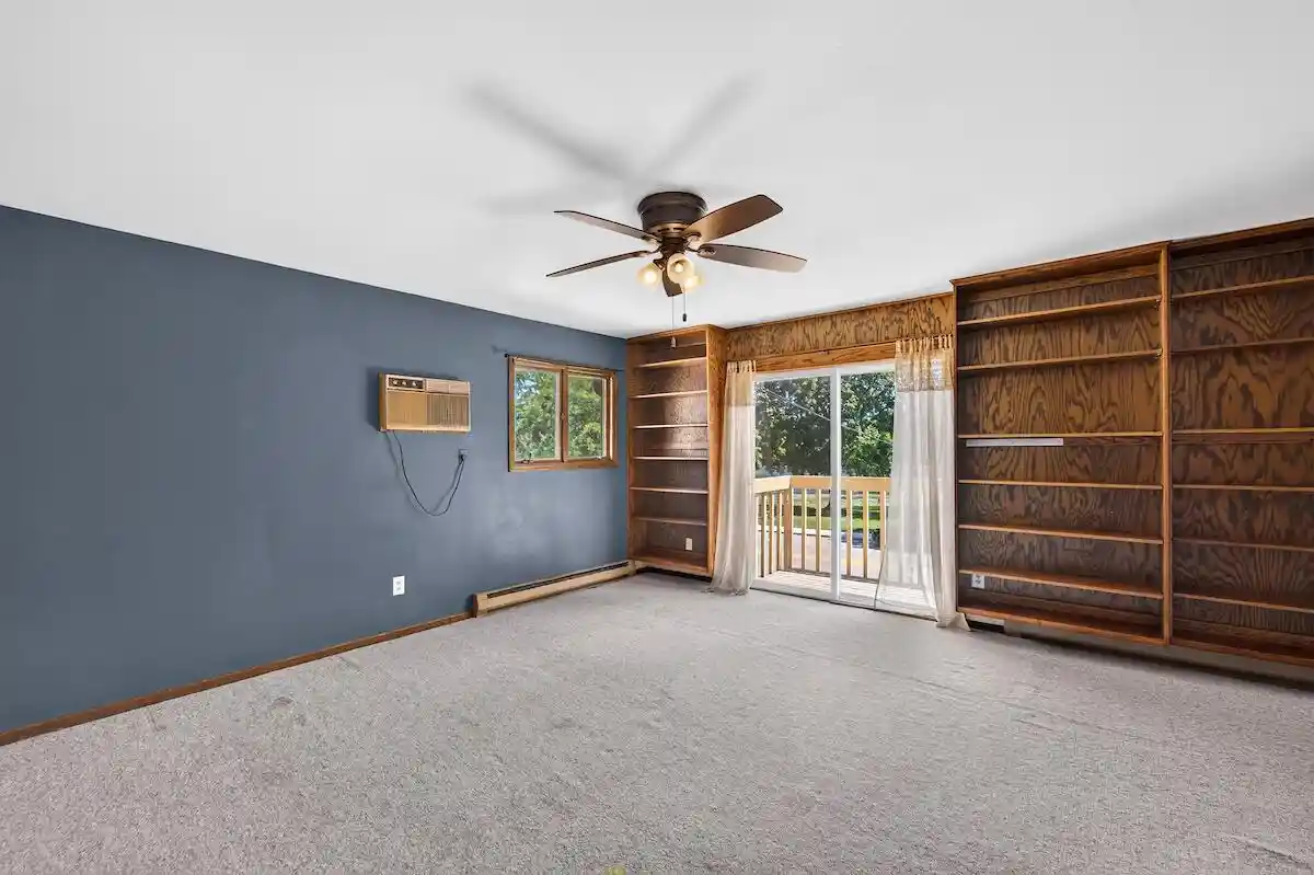 Photo 4 of Condo for sale at 445 W Chestnut St, Burlington, WI 53105 | MLS# 1980458 | Listing updated on 2026-09-13