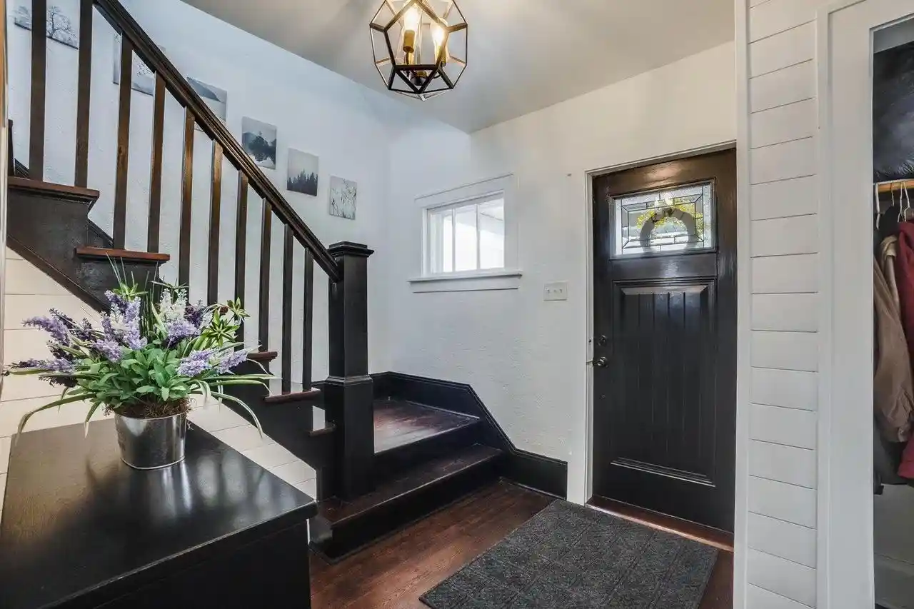 Photo 4 of Single family home for sale at 6016 33rd Avenue, Kenosha, WI 53142 | MLS# 1980464 | Listing updated on 2026-09-17