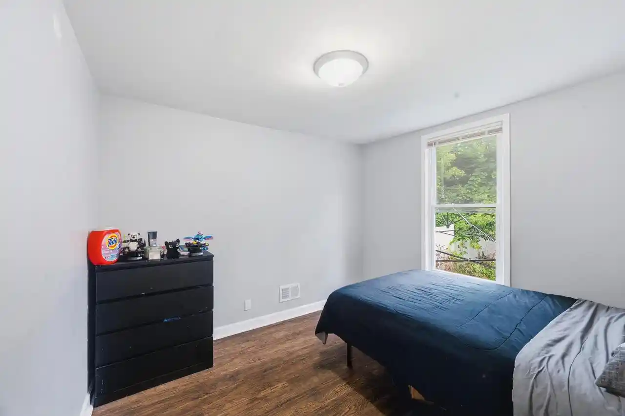 Photo 4 of Single family home for sale at 116 E Meinecke Ave, Milwaukee, WI 53212 | MLS# 1980469 | Listing updated on 2026-09-15
