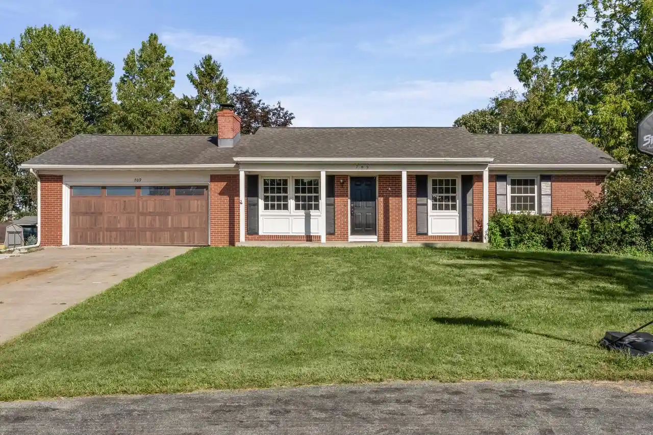 Photo 1 of Single family home for sale at 709 Krueger Ct, Onalaska, WI 54650 | MLS# 1980476 | Listing updated on 2026-09-13