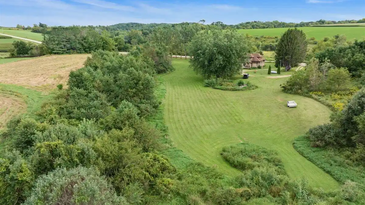 Photo 3 of Single family home for sale at E8452 County Rd P, Westby, WI 54667 | MLS# 1980482 | Listing updated on 2026-09-25