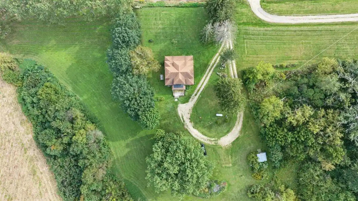 Photo 4 of Single family home for sale at E8452 County Rd P, Westby, WI 54667 | MLS# 1980482 | Listing updated on 2026-09-25
