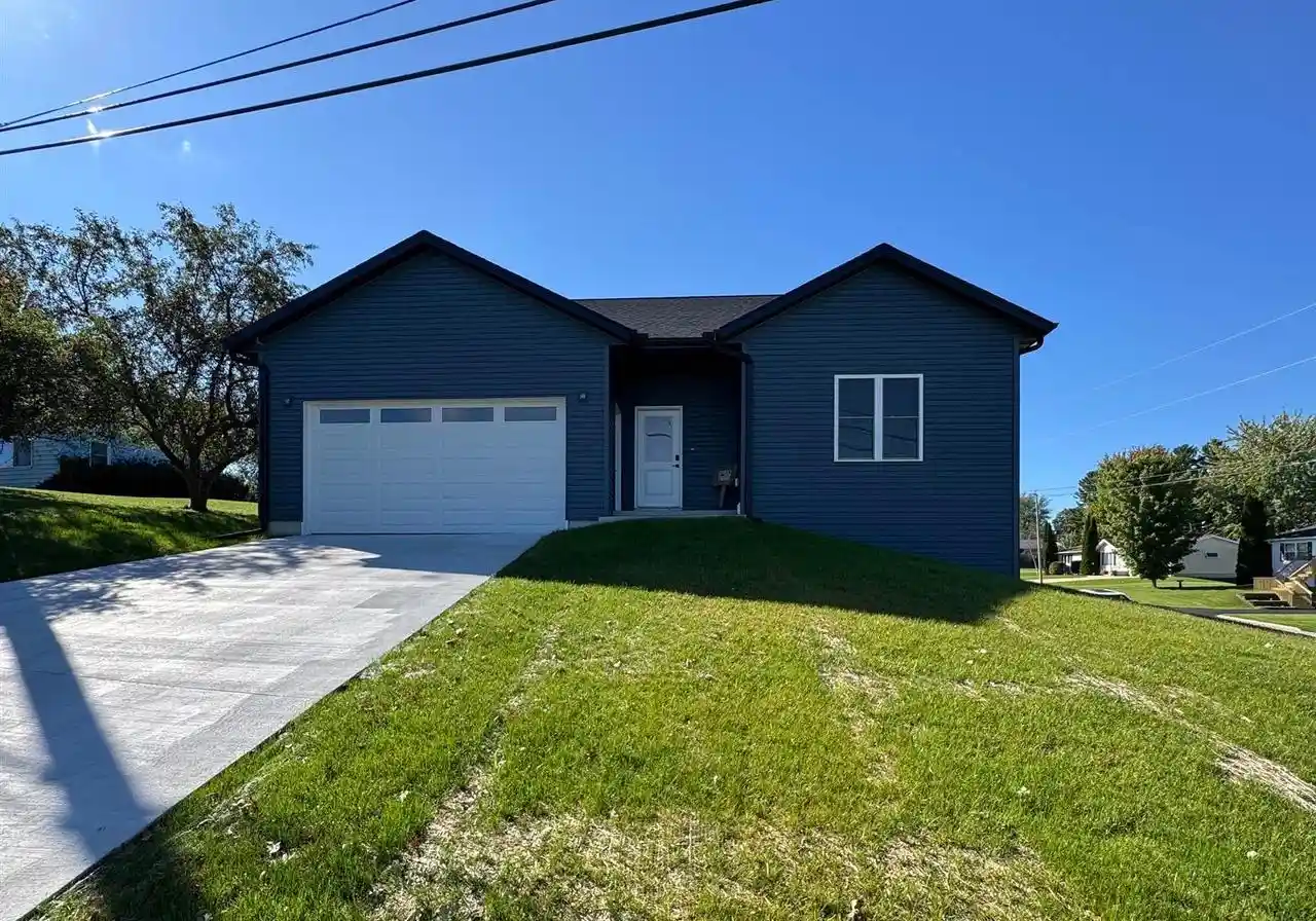 Single family home for sale at 400 Hollander St, Markesan, WI 53946 | MLS# 2032591