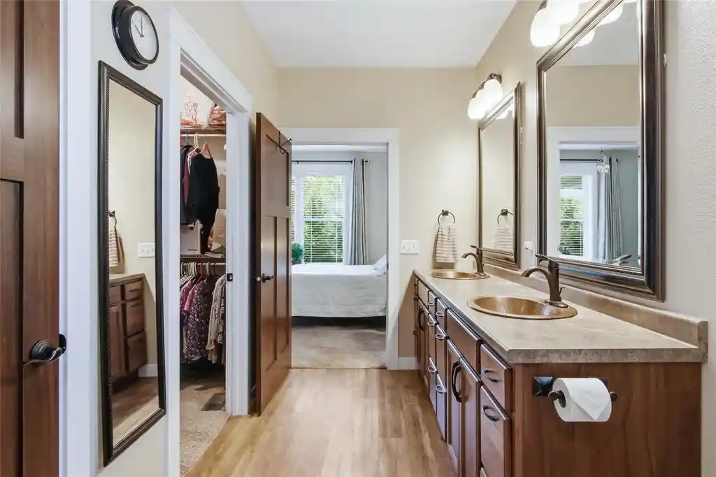 Photo 4 of Single family home for sale at 4225 Clay St, Eau Claire, WI 54701 | MLS# 1605100 | Listing updated on 2026-09-17