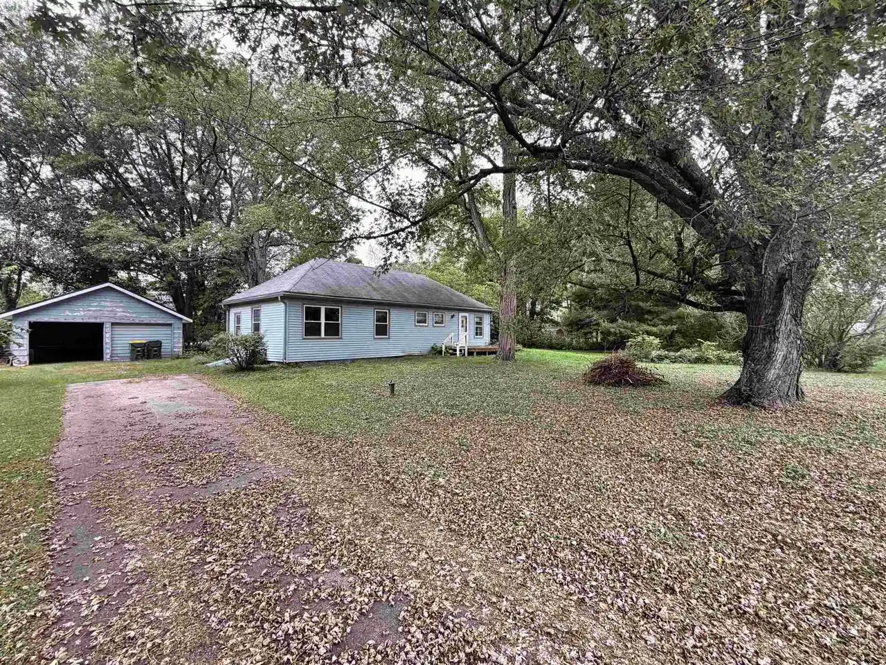 Photo 1 of Single family home for sale at 32792 3rd Street, Gotham, WI 53540 | MLS# 2032596 | Listing updated on 2026-09-15