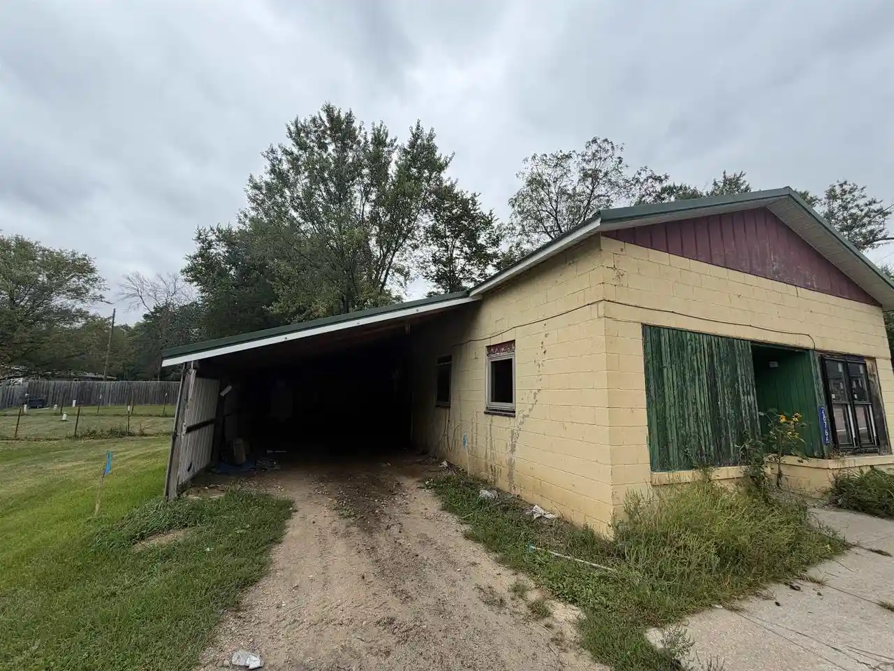 Photo 3 of Single family home for sale at 28766 State Hwy 60 Rd, Lone Rock, WI 53556 | MLS# 2032597 | Listing updated on 2026-09-15