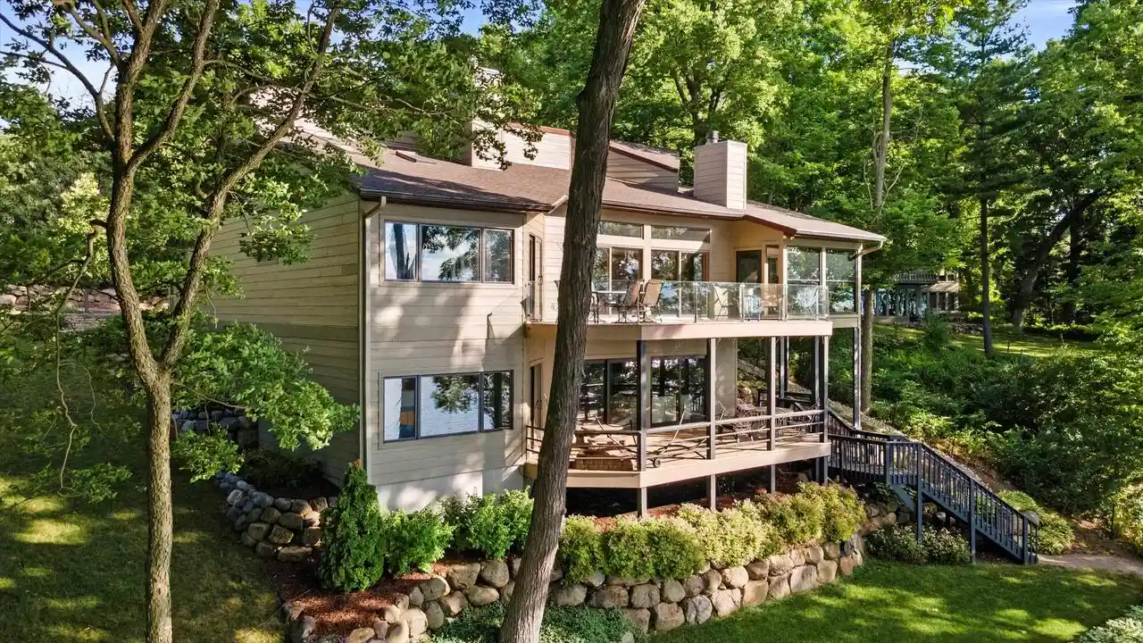 Photo 1 of Single family home for sale at 2328 County Rd Ab, Mcfarland, WI 53558 | MLS# 2032598 | Listing updated on 2026-09-17