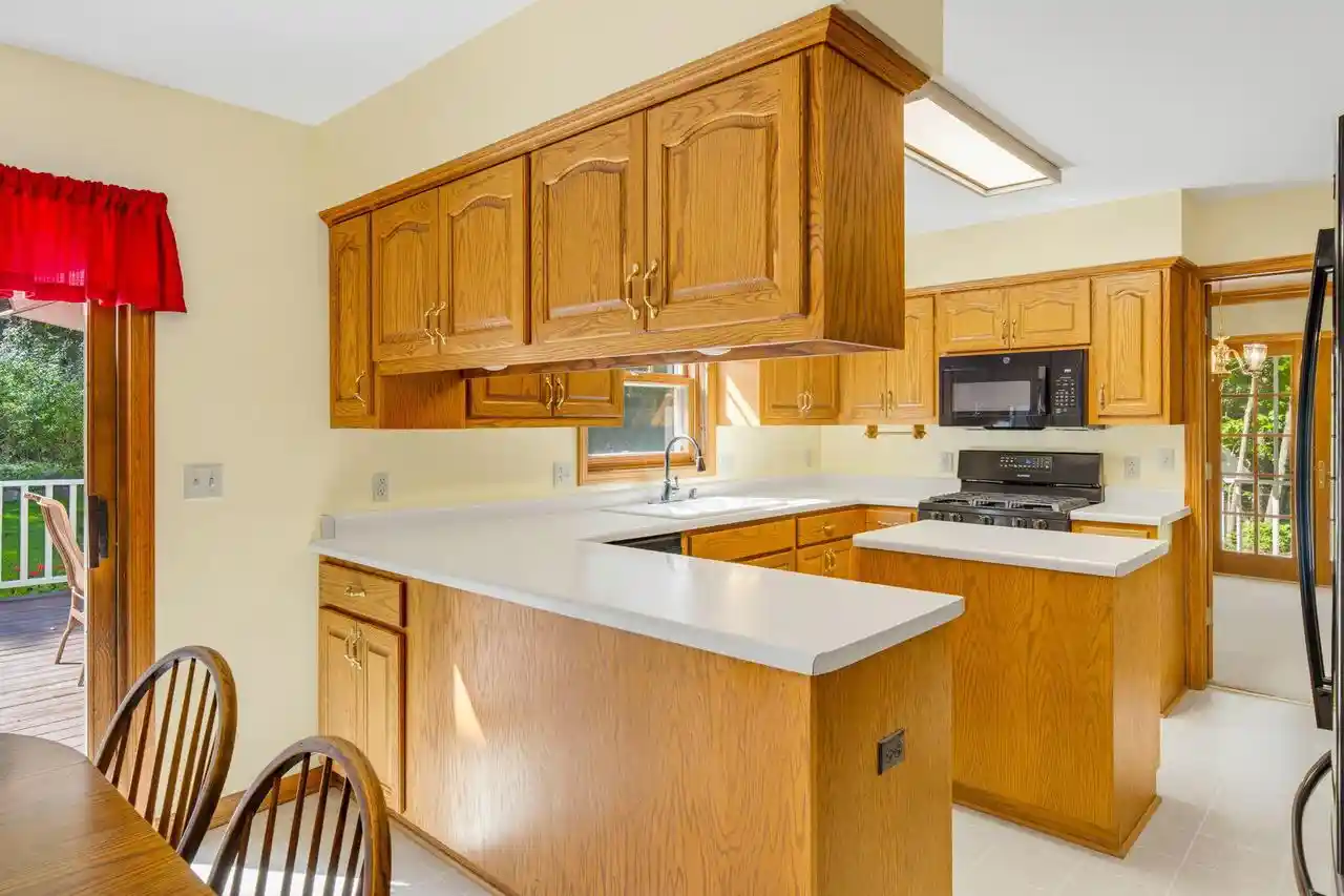 Photo 4 of Single family home for sale at W2254 Kniep Rd, Elkhorn, WI 53121 | MLS# 1980505 | Listing updated on 2026-09-14