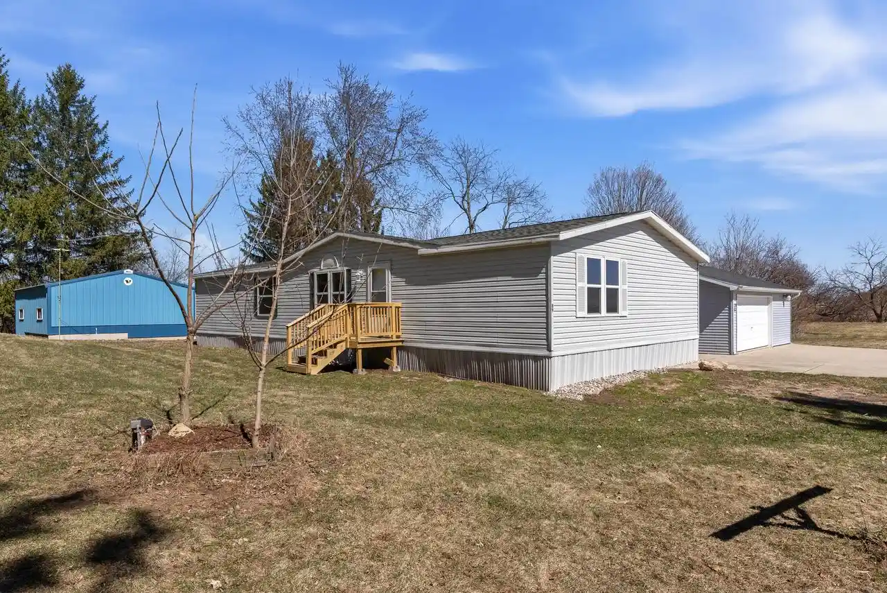 Photo 1 of Single family home for sale at W8418 Hemlock Rd, Beaver Dam, WI 53916 | MLS# 1980506 | Listing updated on 2026-09-14