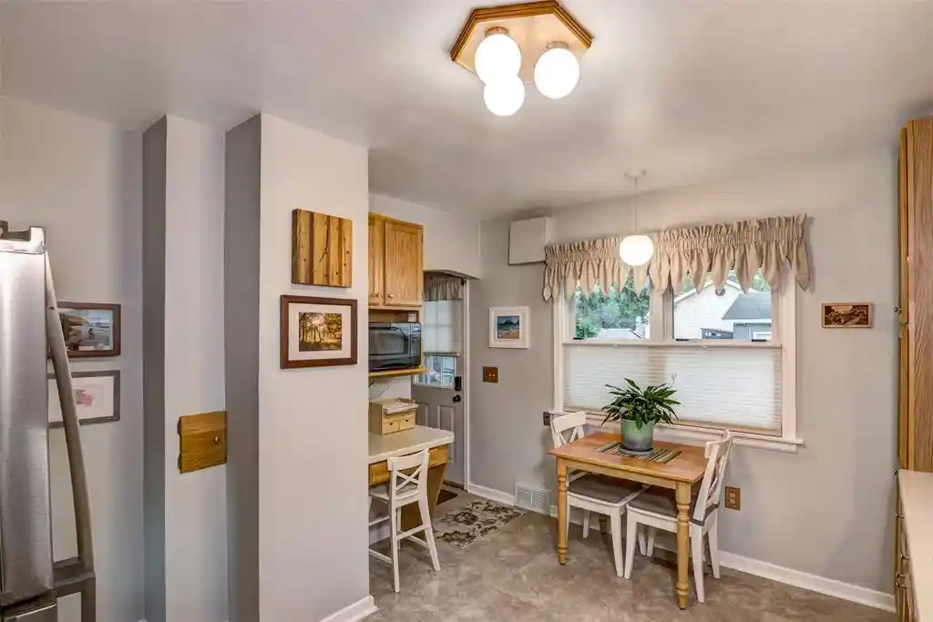 Photo 3 of Single family home for sale at 857 Starr Ave, Eau Claire, WI 54703 | MLS# 1605112 | Listing updated on 2026-09-18