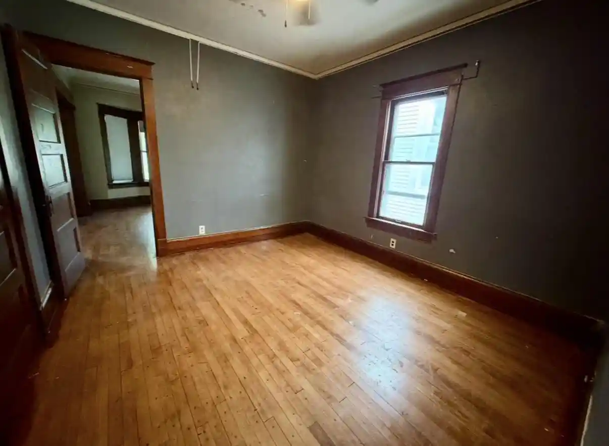 Photo 1 of Single family home for sale at 1020 S 32nd Street, Milwaukee, WI 53215 | MLS# 50332604 | Listing updated on 2026-09-14