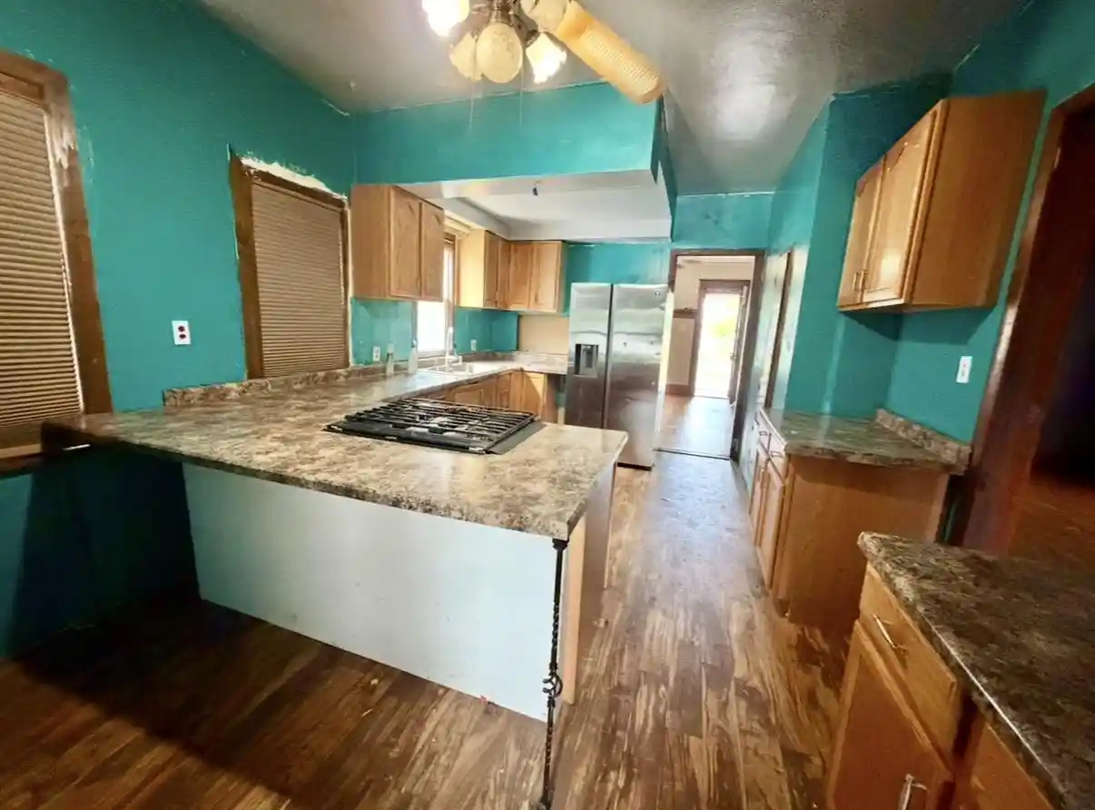 Photo 4 of Single family home for sale at 1020 S 32nd Street, Milwaukee, WI 53215 | MLS# 50332604 | Listing updated on 2026-09-14