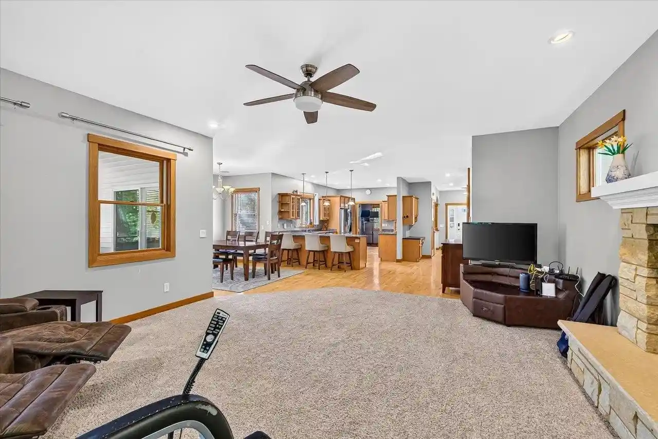 Photo 2 of Single family home for sale at 1018 Tamarack Way, Verona, WI 53593 | MLS# 2032605 | Listing updated on 2026-10-01