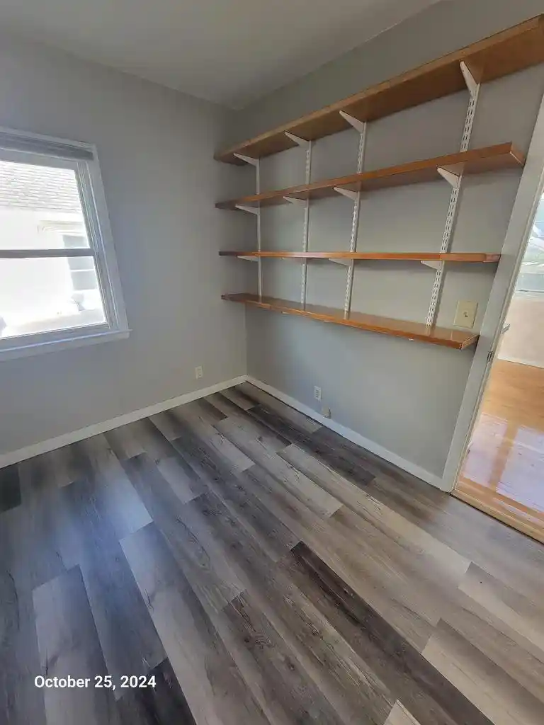 Photo 2 of Single family home for sale at 319 W Melvin Ave, Oshkosh, WI 54901 | MLS# 50332606 | Listing updated on 2026-09-15
