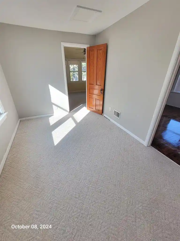 Photo 3 of Single family home for sale at 319 W Melvin Ave, Oshkosh, WI 54901 | MLS# 50332606 | Listing updated on 2026-09-15