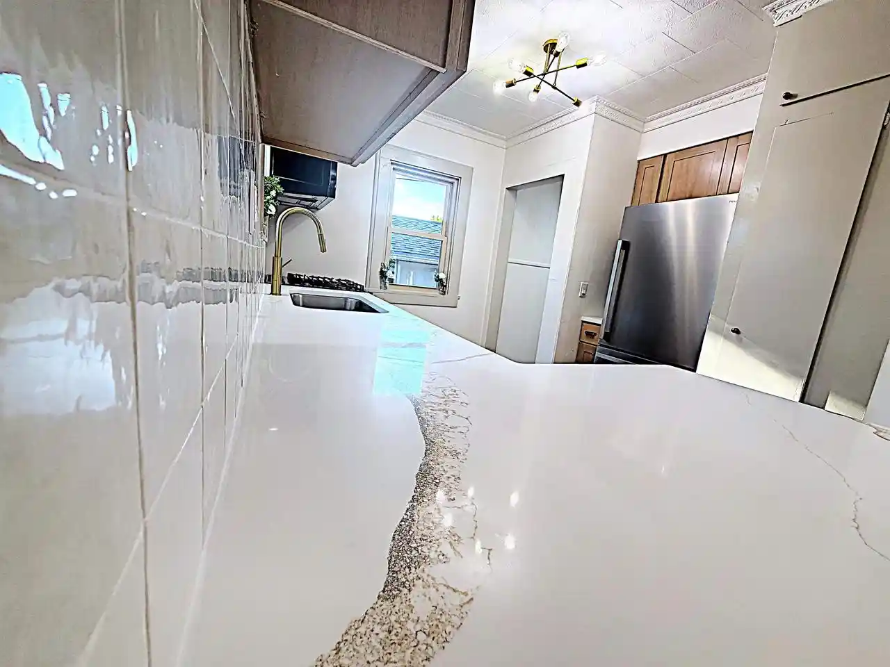 Photo 3 of Single family home for sale at 1325 Wisconsin St, Oshkosh, WI 54901 | MLS# 50332609 | Listing updated on 2026-09-14