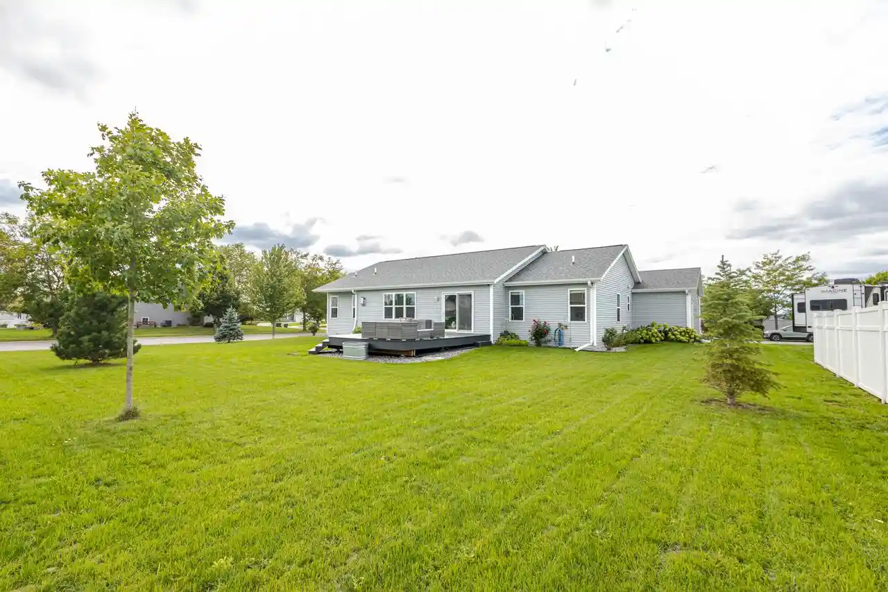 Photo 3 of Single family home for sale at 354 Rosewood Ave, Lake Mills, WI 53551 | MLS# 1980519 | Listing updated on 2026-09-23