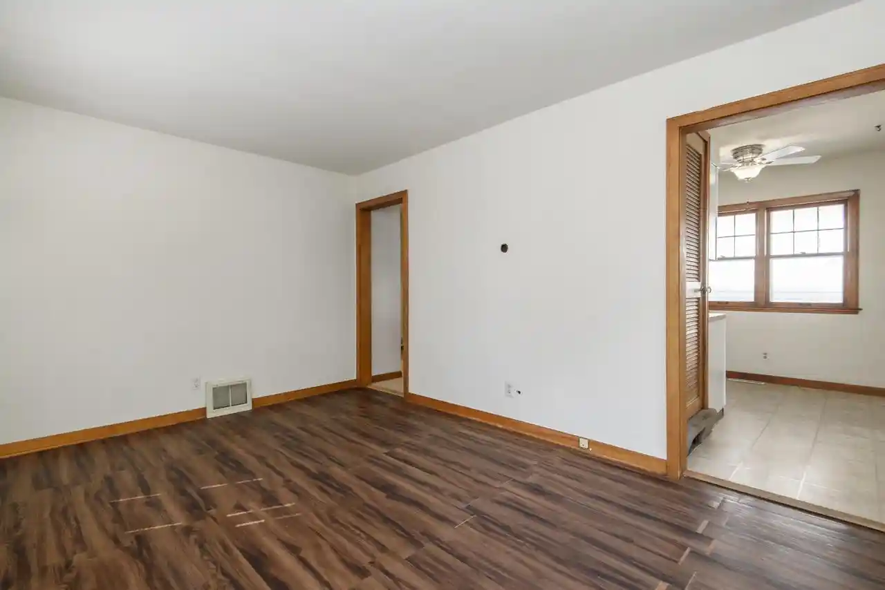 Photo 3 of Sale Pending at 2027 W Shore Dr, Delafield, WI 53018 | MLS# 1980521 | Listing updated on 2026-09-22