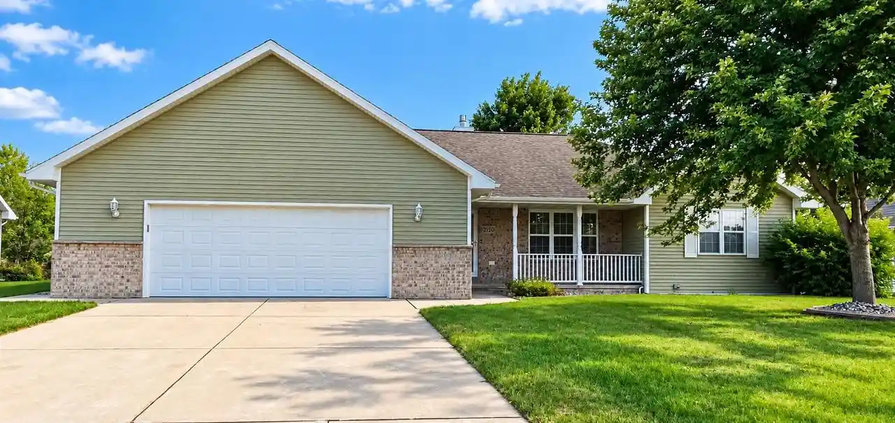 Photo 1 of Single family home for sale at 2150 Klondike Rd, Green Bay, WI 54311 | MLS# 50332615 | Listing updated on 2026-09-16