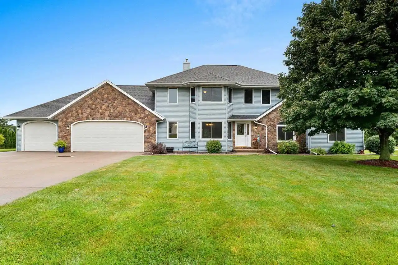Photo 1 of Single family home for sale at 8159 Galaxy Dr, Neenah, WI 54956 | MLS# 50332617 | Listing updated on 2026-09-21