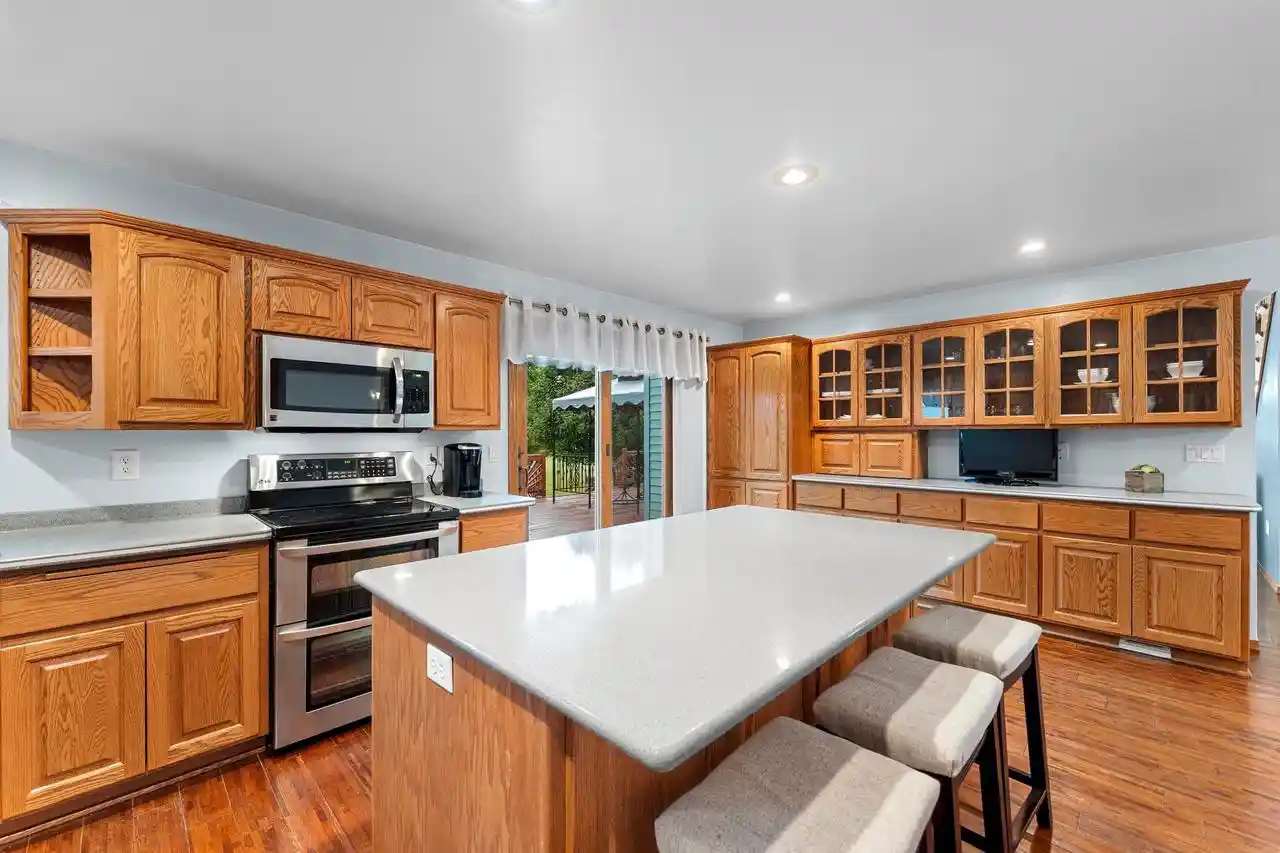 Photo 3 of Single family home for sale at 8159 Galaxy Dr, Neenah, WI 54956 | MLS# 50332617 | Listing updated on 2026-09-21