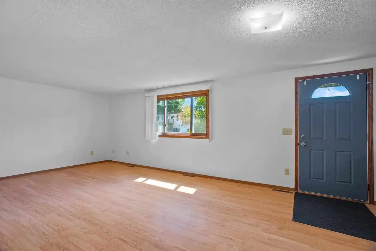 Photo 3 of Single family home for sale at 118912 Trailview St, Stratford, WI 54484 | MLS# 22604534 | Listing updated on 2026-09-23