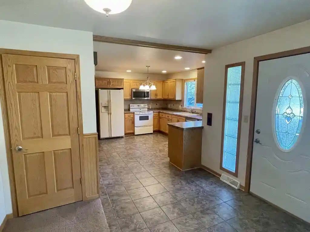 Photo 2 of Single family home for sale at 1762 Clay Banks Rd, Sturgeon Bay, WI 54235 | MLS# 50332600 | Listing updated on 2026-09-29