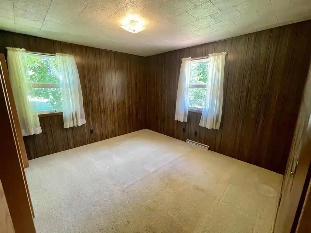 Photo 4 of Single family home for sale at 1762 Clay Banks Rd, Sturgeon Bay, WI 54235 | MLS# 50332600 | Listing updated on 2026-09-29