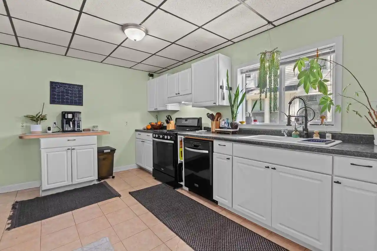 Photo 4 of Multi family home for sale at 3 Eveline St, Oshkosh, WI 54901 | MLS# 50332614 | Listing updated on 2026-09-14