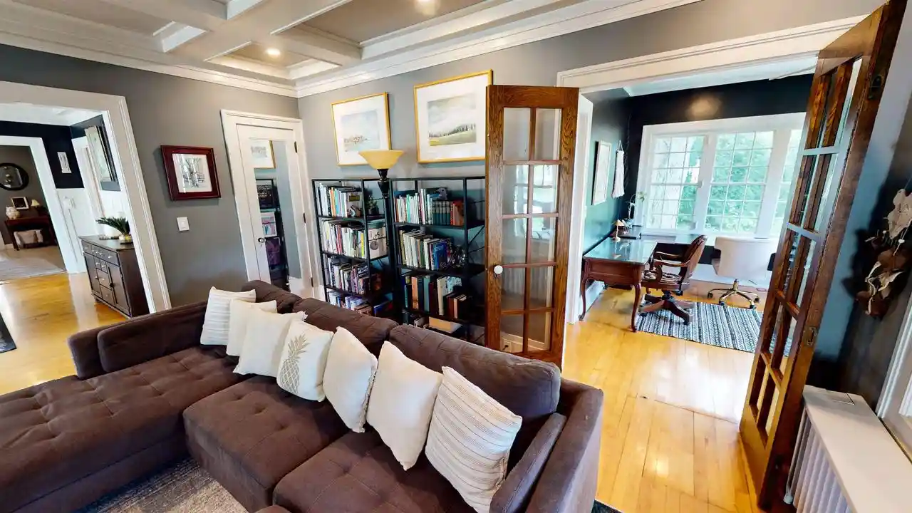 Photo 3 of Single family home for sale at 910 W 5th Street, Marshfield, WI 54449 | MLS# 22604539 | Listing updated on 2026-09-21