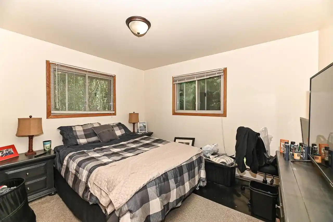 Photo 4 of Multi family home for sale at 4284 S Whitnall Ave, Milwaukee, WI 53207 | MLS# 2032641 | Listing updated on 2026-09-17