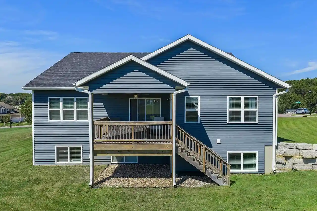 Photo 3 of Single family home for sale at 2070 Fawn Valley Ct, Reedsburg, WI 53959 | MLS# 2032640 | Listing updated on 2026-09-21