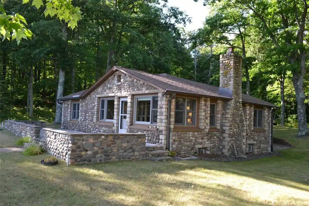 Photo 1 of Single family home for sale at 12431 W Lake St, Hayward, WI 54843 | MLS# 1605114 | Listing updated on 2026-09-24
