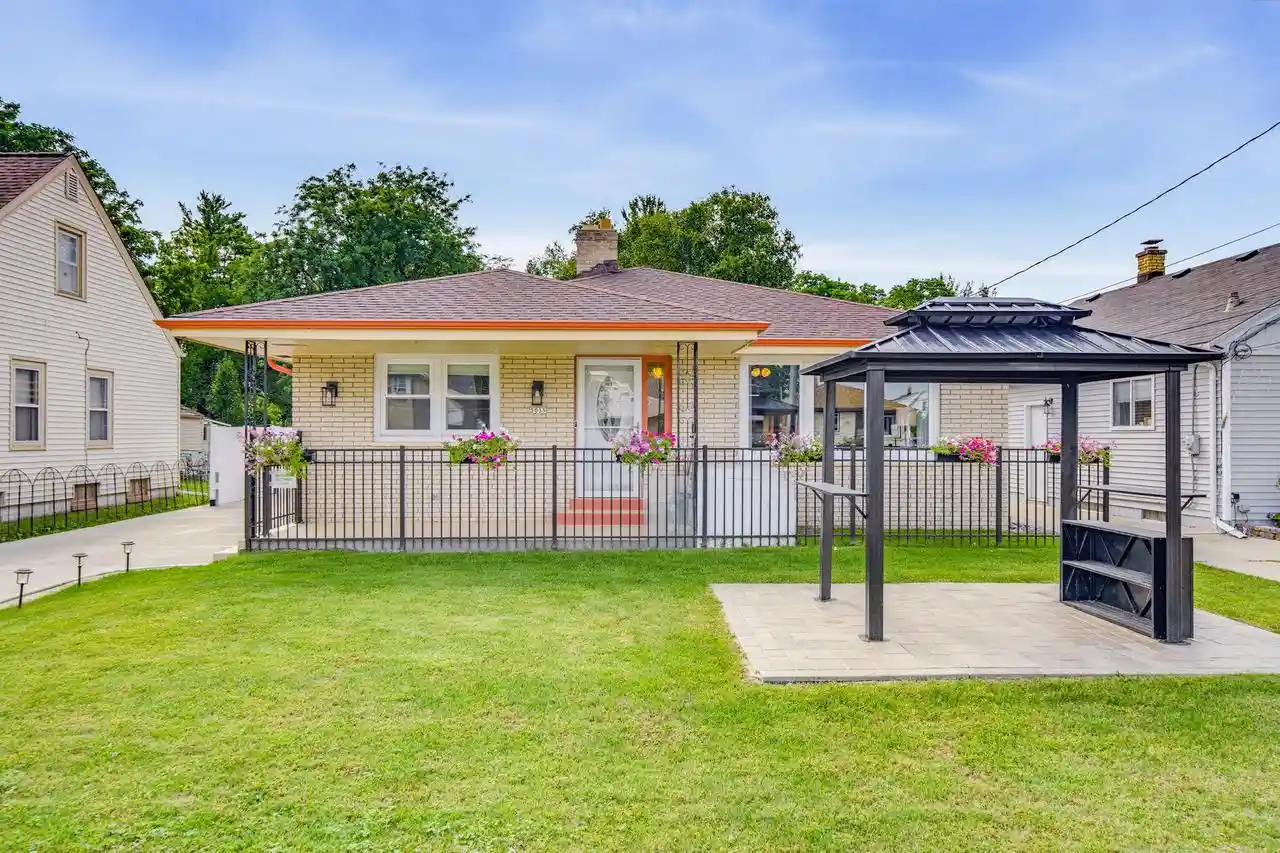 Photo 1 of Single family home for sale at 2035 E Howard Ave, Saint Francis, WI 53235 | MLS# 1980570 | Listing updated on 2026-09-17