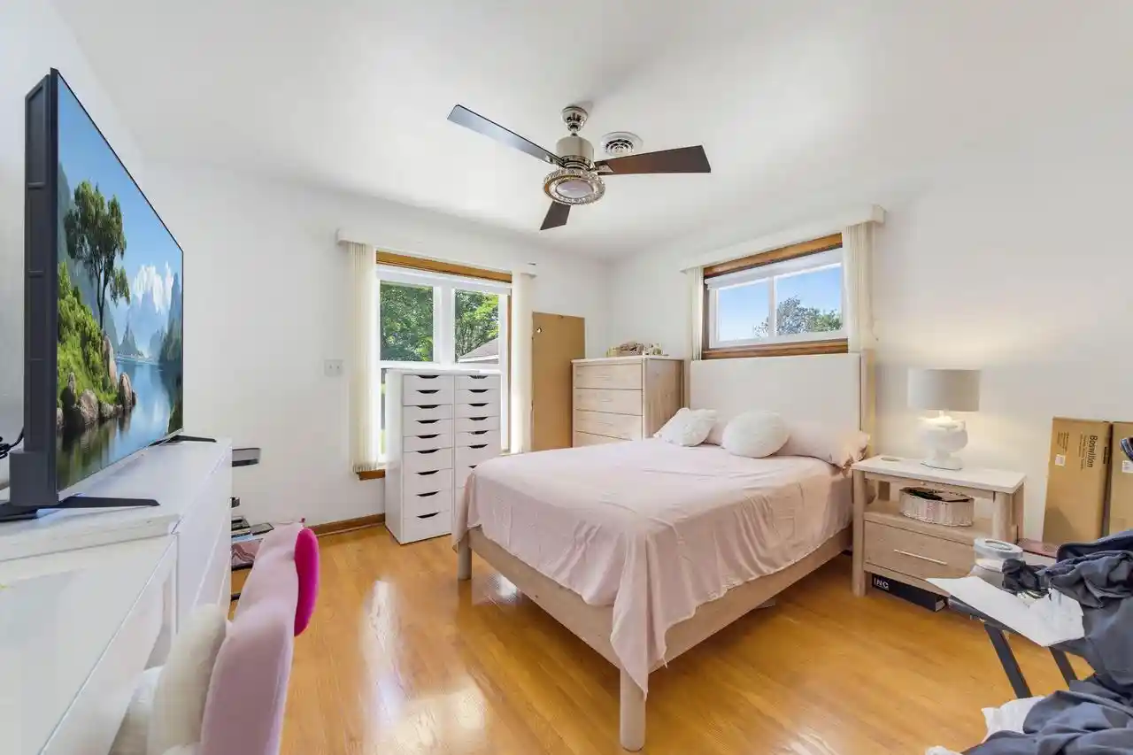 Photo 3 of Single family home for sale at 2035 E Howard Ave, Saint Francis, WI 53235 | MLS# 1980570 | Listing updated on 2026-09-17