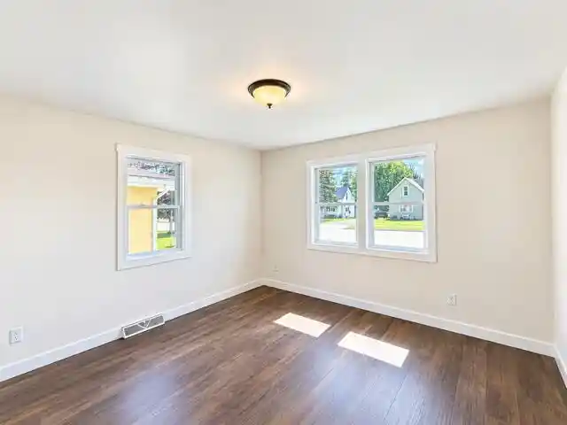 Photo 2 of Single family home for sale at 415 Main St E St, Eitzen, MN 55931 | MLS# 1980569 | Listing updated on 2026-09-15