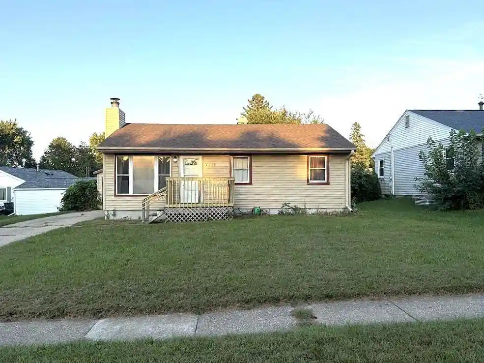 Photo 1 of Single family home for sale at 2015 Pioneer Dr, Beloit, WI 53511 | MLS# 2032646 | Listing updated on 2026-09-14