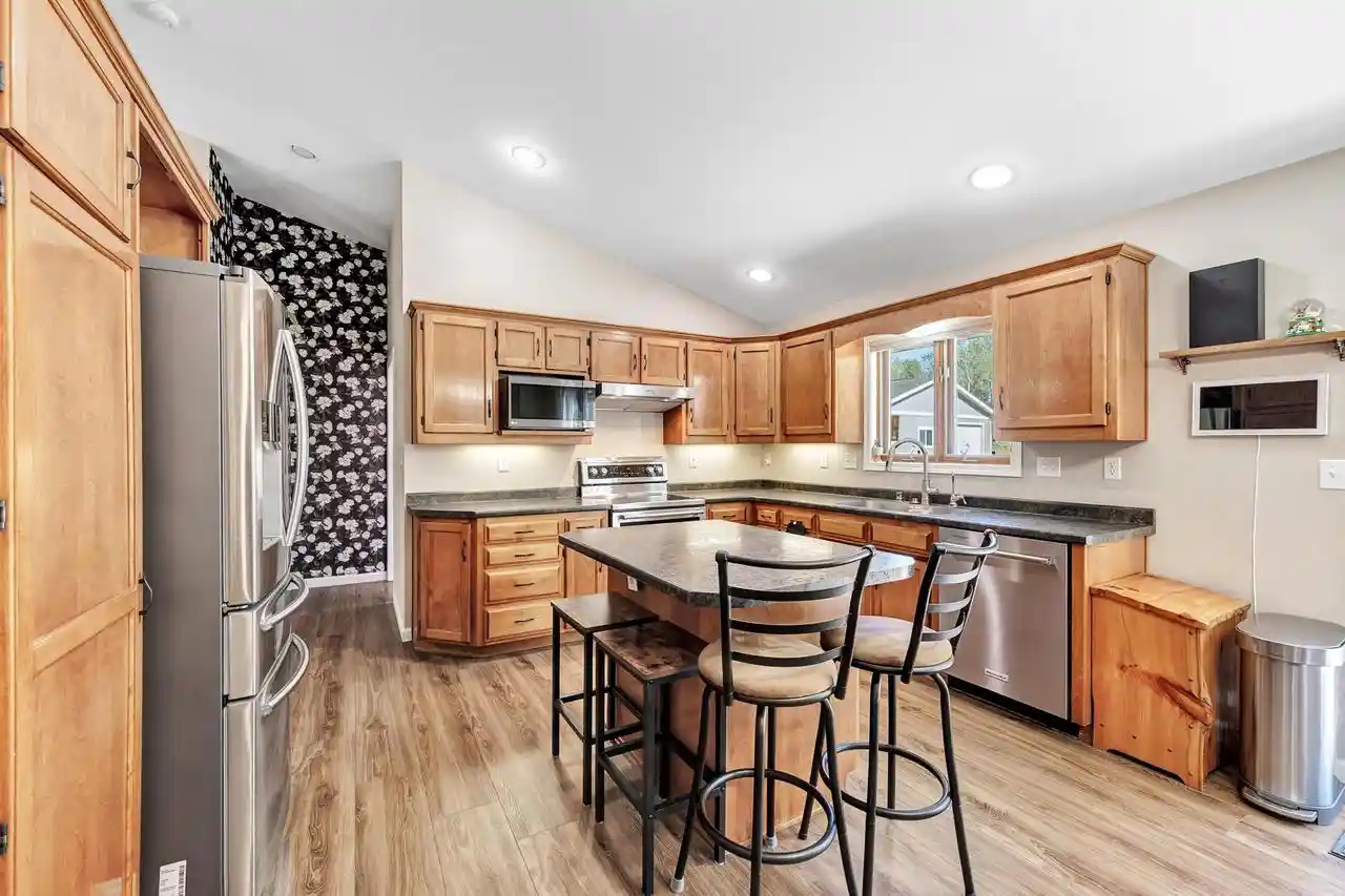 Photo 3 of Single family home for sale at 3545 Bower Crk Rd, De Pere, WI 54115 | MLS# 50332649 | Listing updated on 2026-10-06