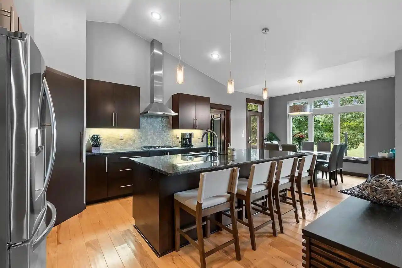 Photo 2 of Single family home for sale at 3353 Langdon St, Green Bay, WI 54311 | MLS# 50332660 | Listing updated on 2026-09-18