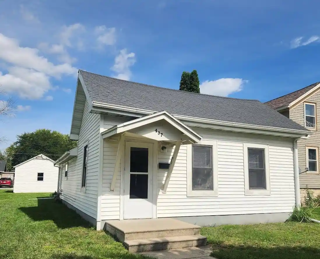 Photo 3 of Single family home for sale at 437 Thomas St, Fond Du Lac, WI 54935 | MLS# 50332662 | Listing updated on 2026-09-14