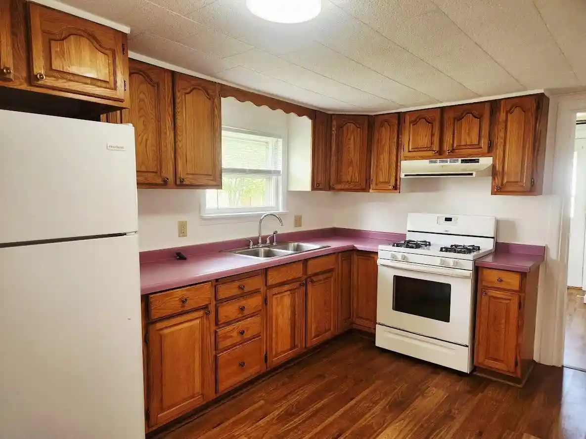 Photo 3 of Single family home for sale at 437 Thomas St, Fond Du Lac, WI 54935 | MLS# 50332662 | Listing updated on 2026-09-14
