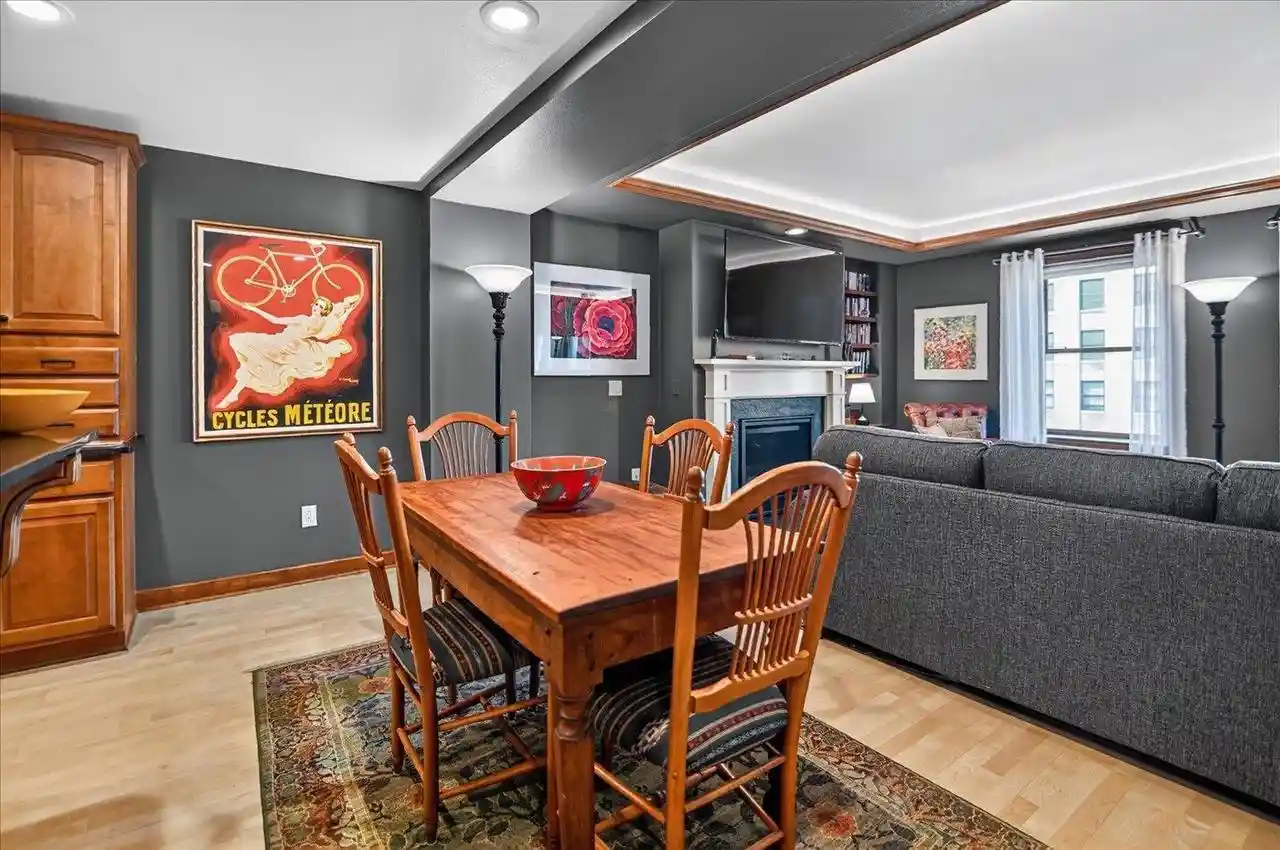 Photo 2 of Condo for sale at 123 W Washington Ave #706, Madison, WI 53703 | MLS# 2032661 | Listing updated on 2026-09-15