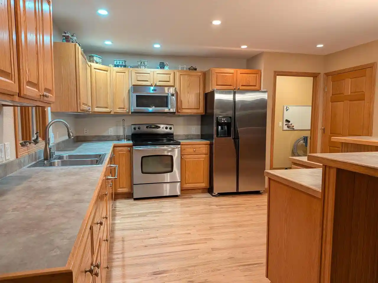 Photo 3 of Single family home for sale at 802 Chickadee Dr, Cambridge, WI 53523 | MLS# 2032663 | Listing updated on 2026-10-01